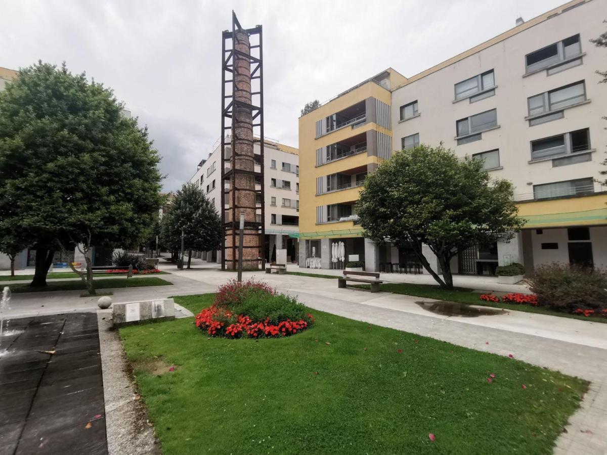 Апартаменти Piso Familiar Amplio Con Acceso Directo A La Playa Буеу Екстер'єр фото