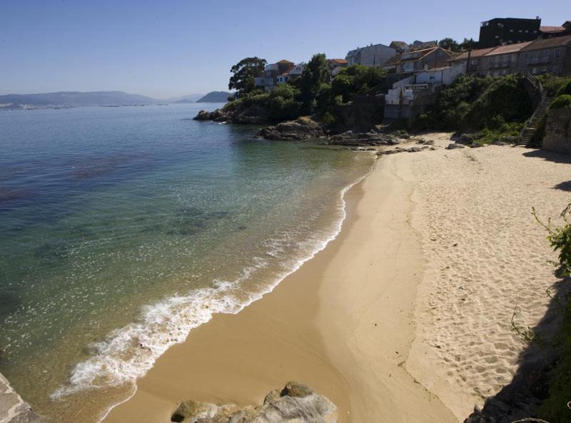 Апартаменти Piso Familiar Amplio Con Acceso Directo A La Playa Буеу Екстер'єр фото